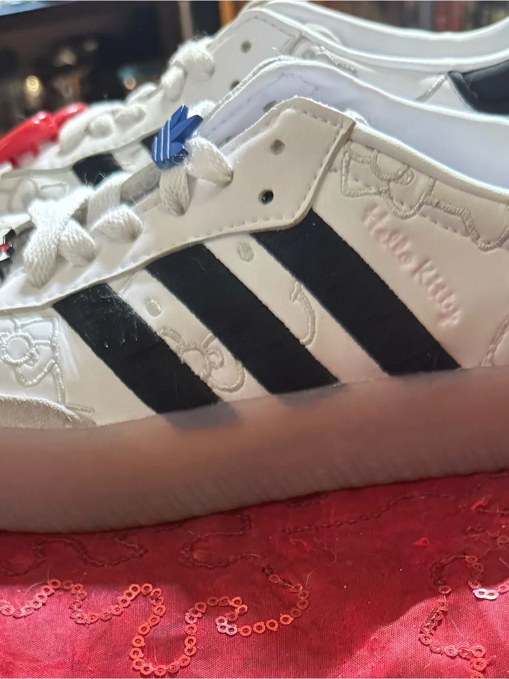 EUC ADIDAS SAMBAE X HELLO KITTY collab platform shoes. All 3 charms included.